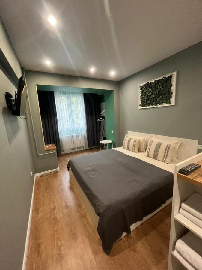 Evergreen Apart Almaty Bagian luar foto