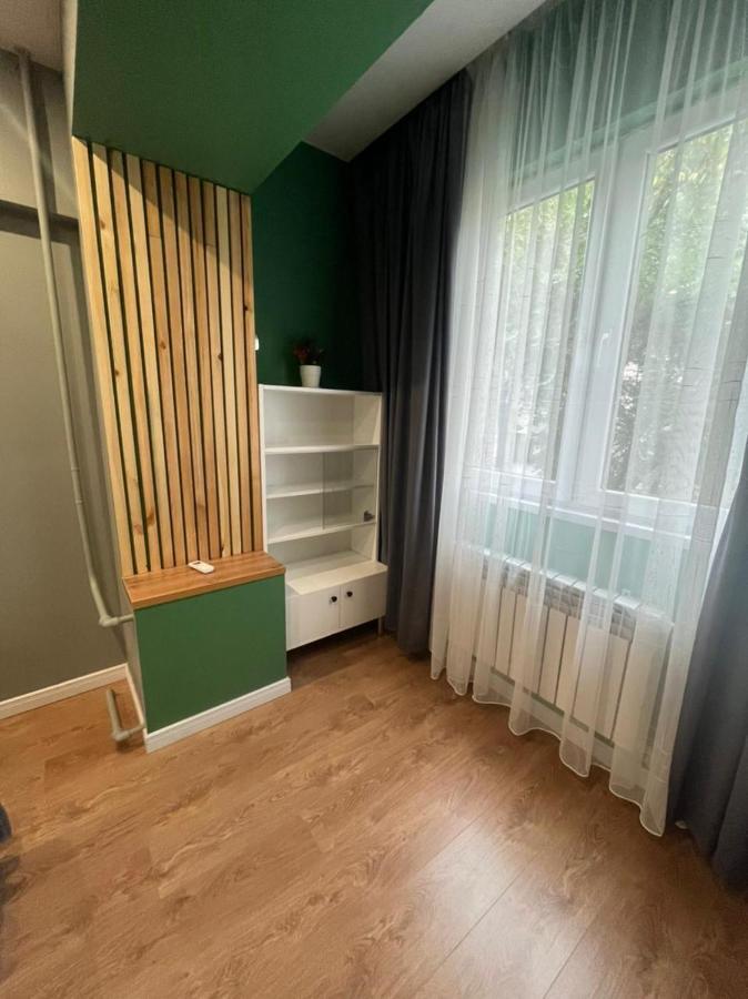 Evergreen Apart Almaty Bagian luar foto